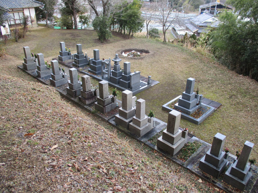 石道共同墓地の写真　川西市のお墓なら川西霊園ガイド